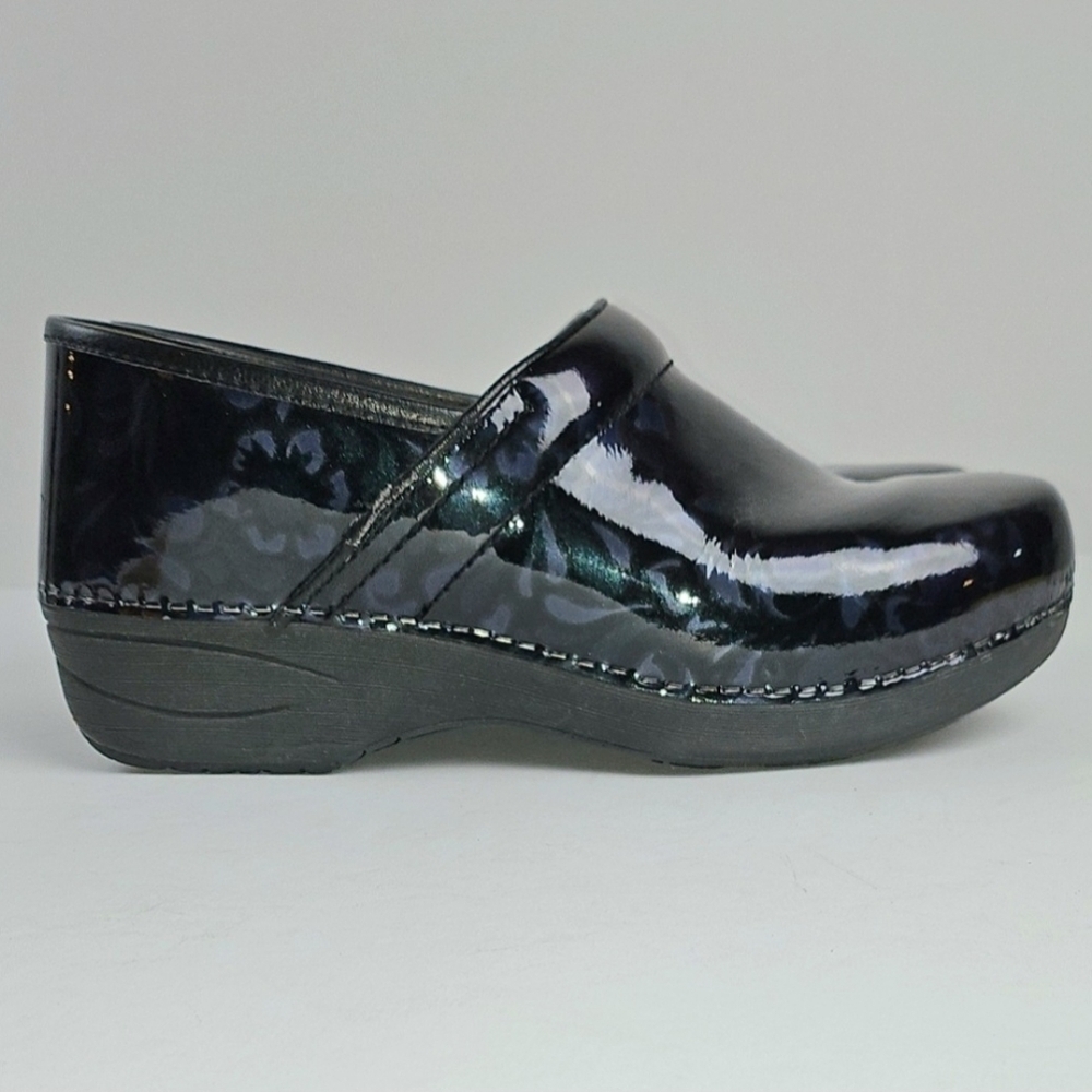 Dansko XP 2.0 Leather Shiny Black Blue Floral Print Professional Comfort Clog - Picture 4 of 16